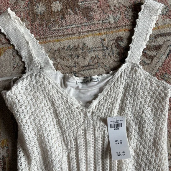 NWT Abercrombie Crochet Mini Dress in Medium - Picture 2 of 3
